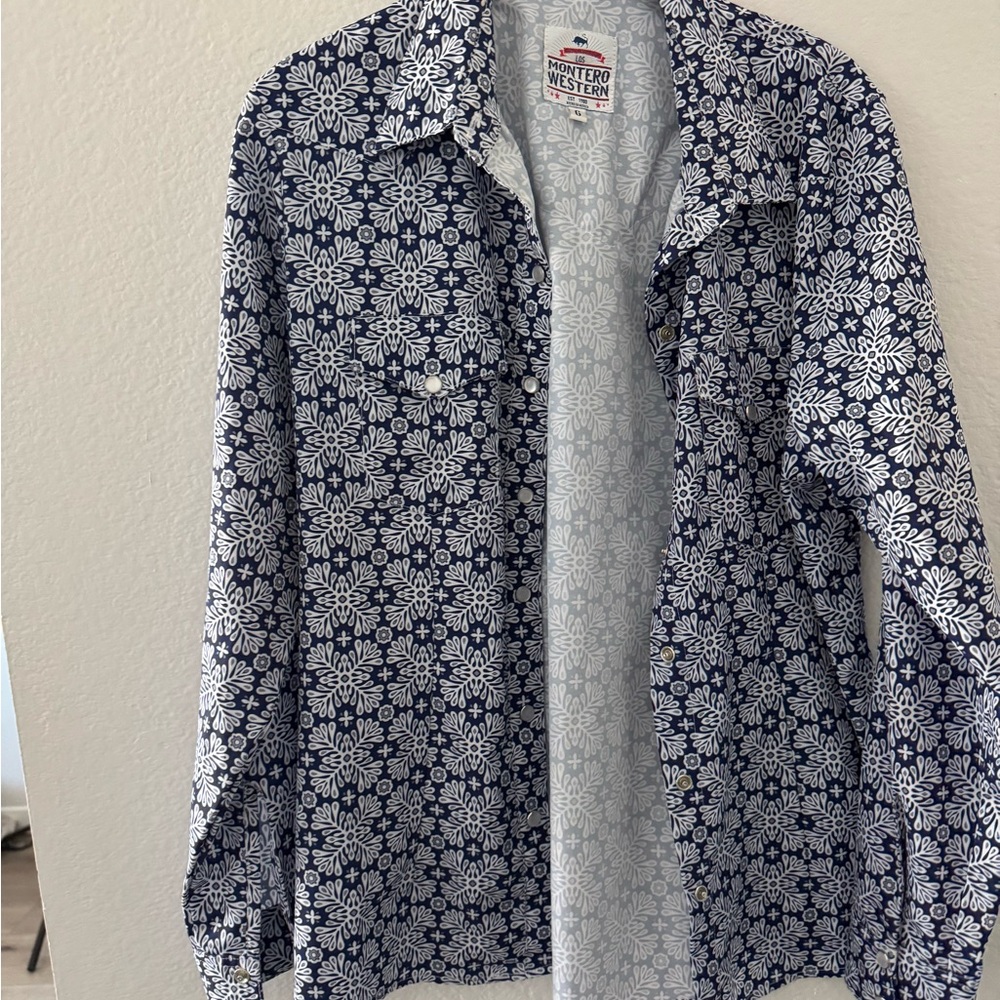 Roper Blue and White Blouse with Intricate Pattern